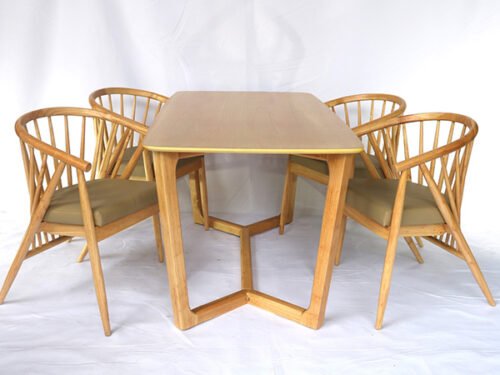 Bộ bàn ăn 4 ghế Winding